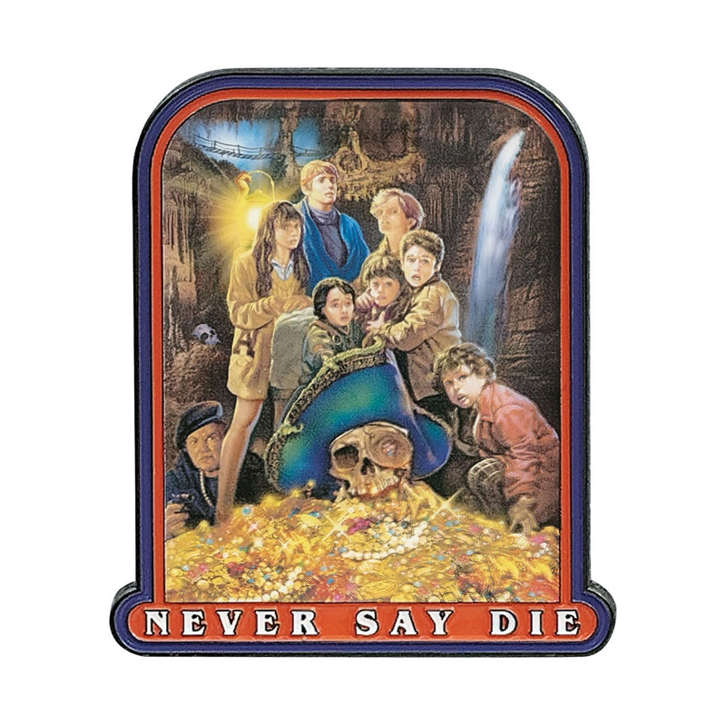 Spilla in edizione limitata "The Goonies 40th Anniversary Never Say Die"