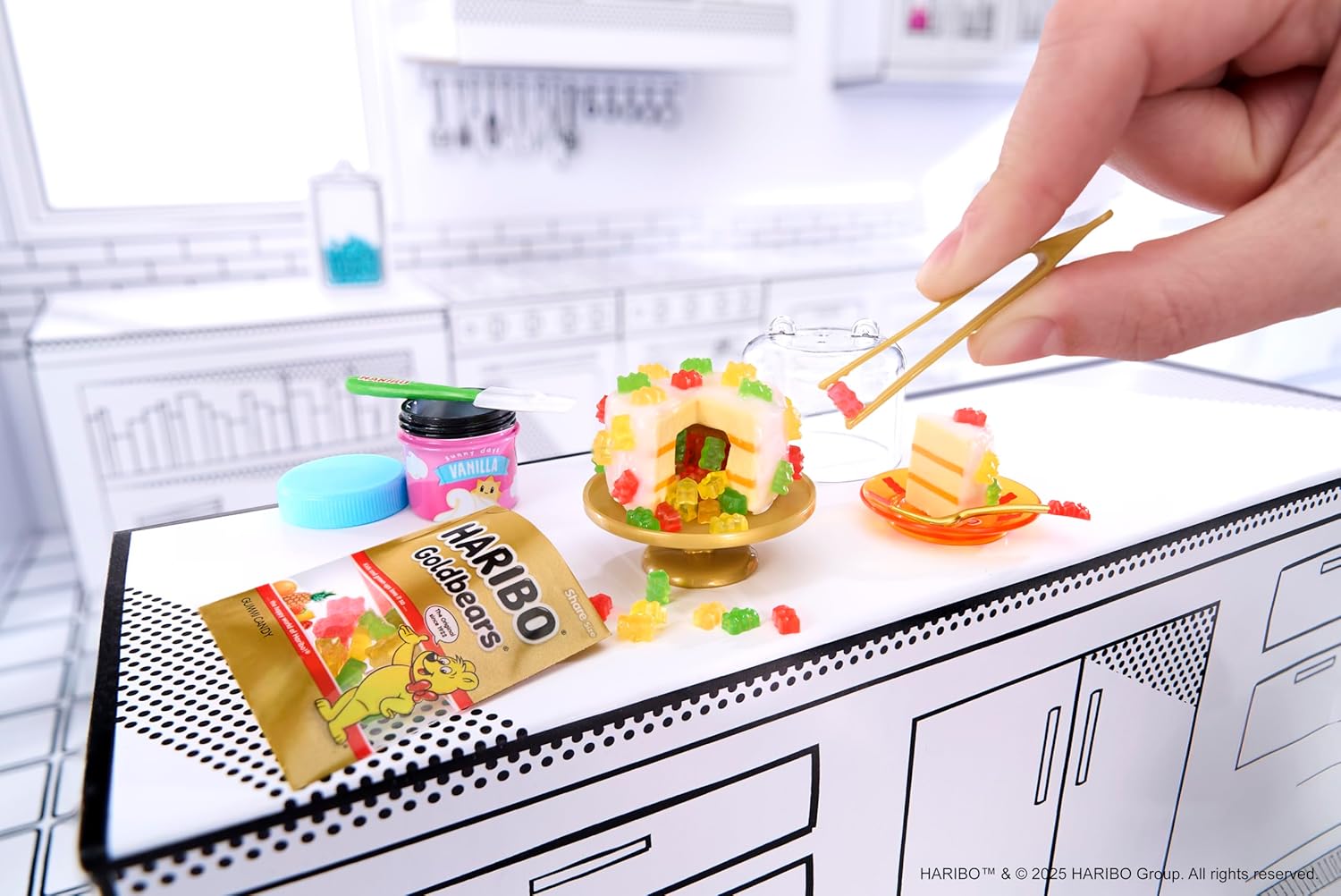 MGA’s Miniverse Make It Mini Haribo Multipack – Mini Collectables, DIY Resin Play, Replica Candy, Mix & Match Creations, NOT Edible – For Collectors, Ages 8+ Years