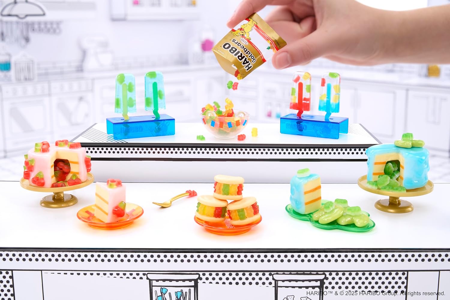 MGA’s Miniverse Make It Mini Haribo Multipack – Mini Collectables, DIY Resin Play, Replica Candy, Mix & Match Creations, NOT Edible – For Collectors, Ages 8+ Years