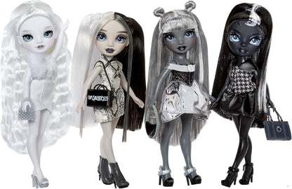 RAINBOW HIGH Shadow High Luna Madison - Muñeca de Moda en Escala de Grises de 28 cm, Pelo Gris, Traje Gris Metalizado, Bolso con Estilo, Bonito Regalo para Niños de 4 a 10 Años