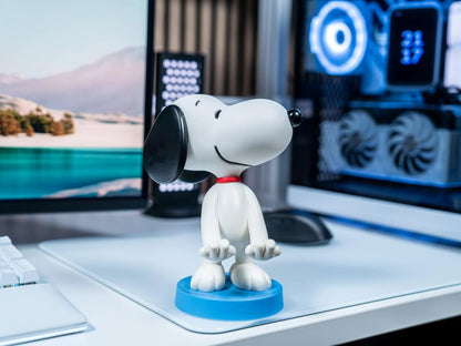 Cableguys Peanuts: Snoopy Controller and Phone Stand