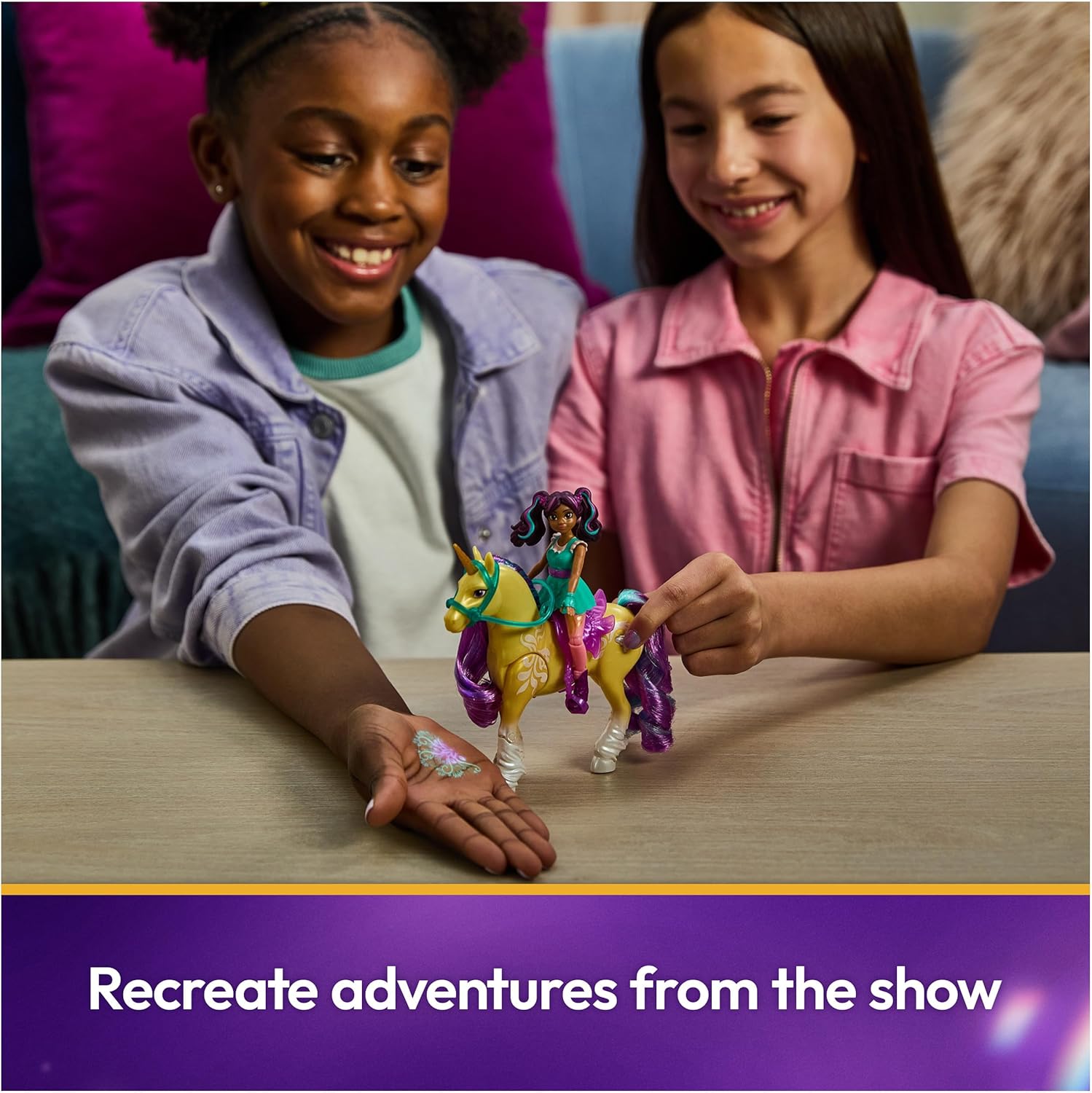 Unicorn Academy - Doll Ava & Plant Magic Leaf (6072482)