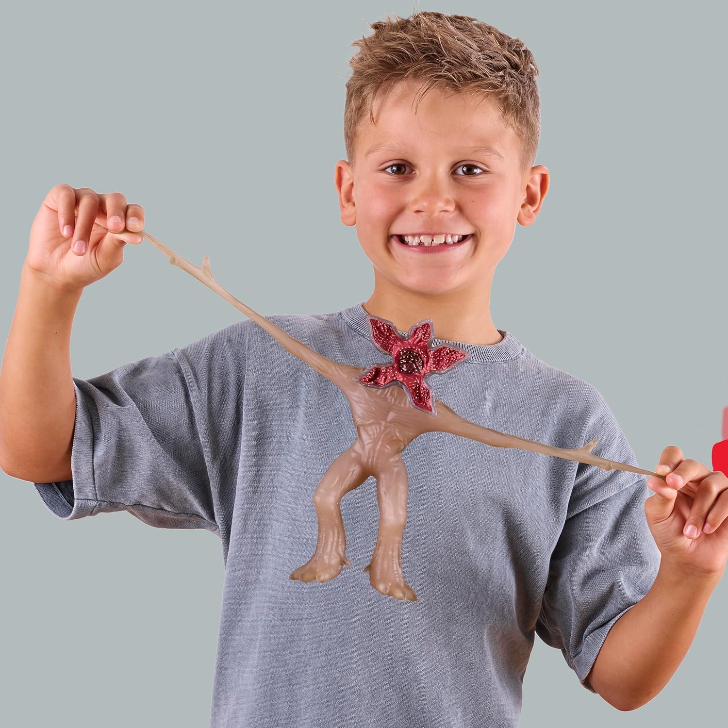 Heroes of Goo Jit Zu Stranger Things Ultra Stretchy 7 Inch Collectible Demogorgon Action Figure, Premium Goo Jit Zu Figure