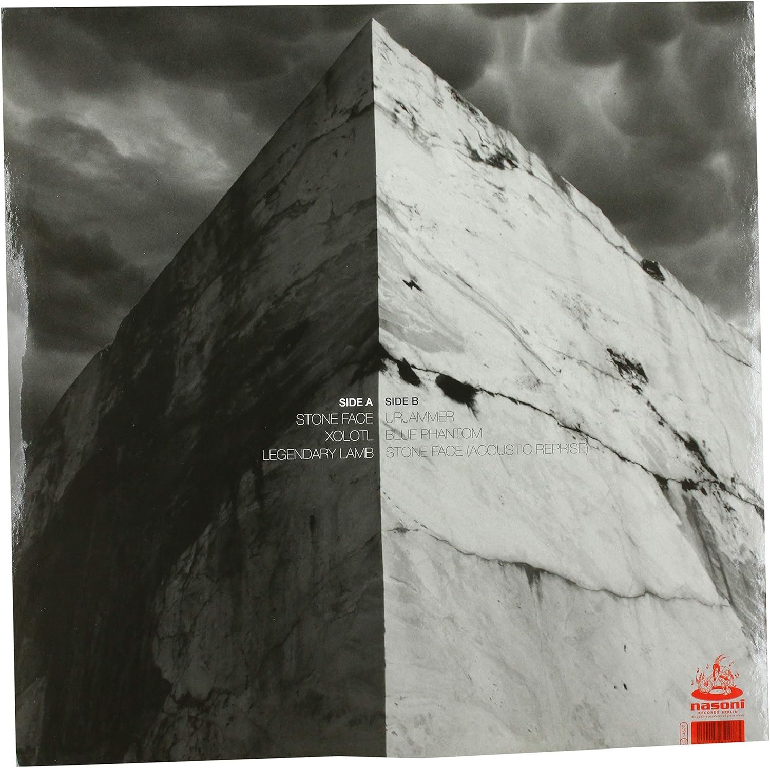 Manthra Dei (Black