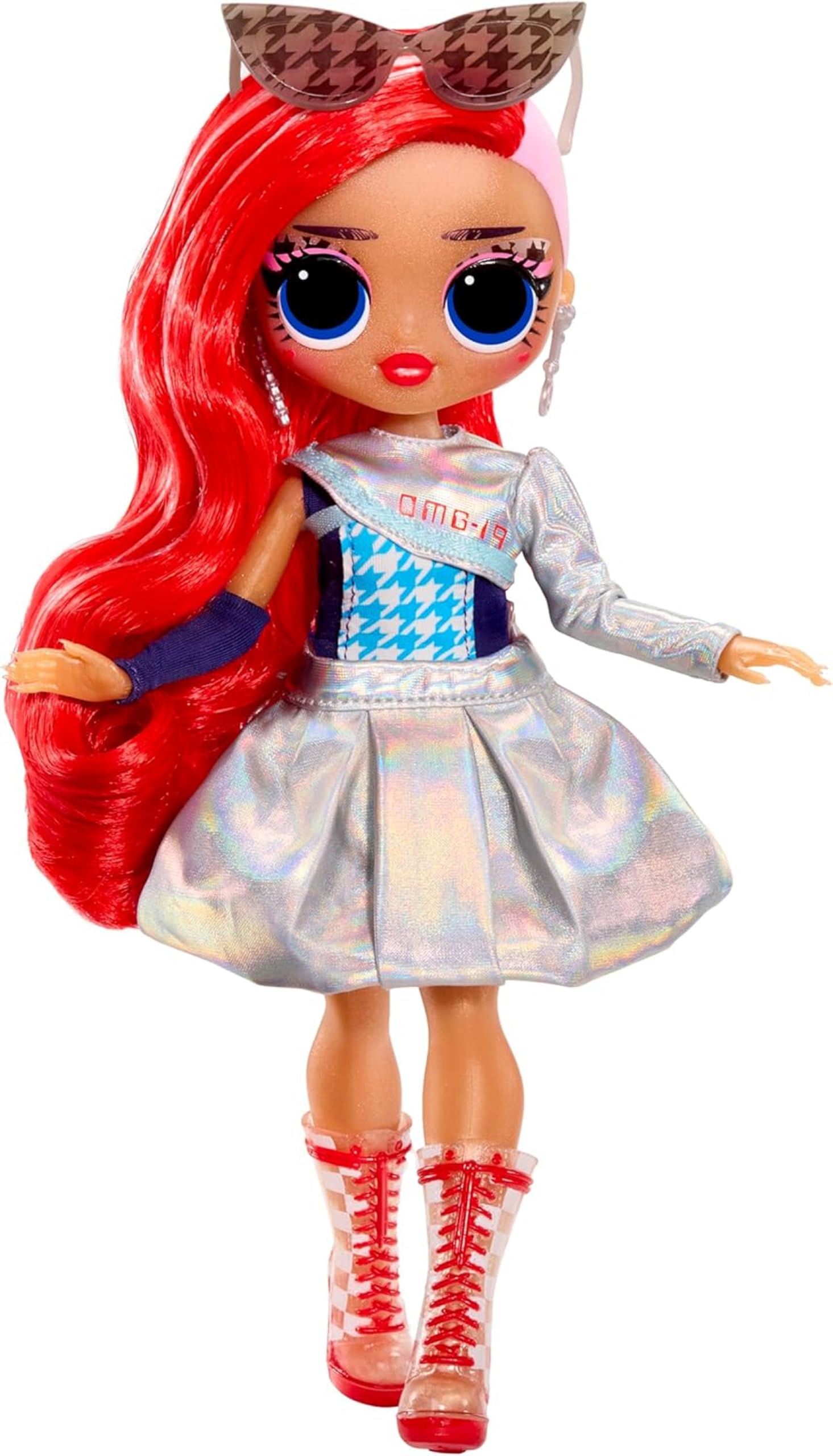 L.O.L. Surprise! OMG Eye Spy Series - Spy - Includes 1 Doll, Comes with Fashions and Accessories, Solve Clues & Unlock Surprises, Collect All 4 Dolls