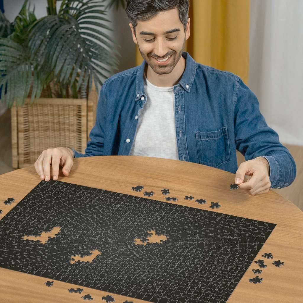 Ravensburger Erwachsenenpuzzle 736 Teile - Krypt Black