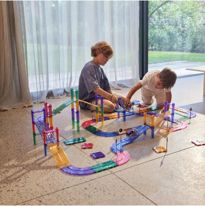 Highway Construction Kit in Pastel Colours, 80 Pieces, Magnetic Toy Race Track with Car, Traffic Signs, Robust Educational Toy, Durable Magnetic Building Blocks, for Children from 3 Years
