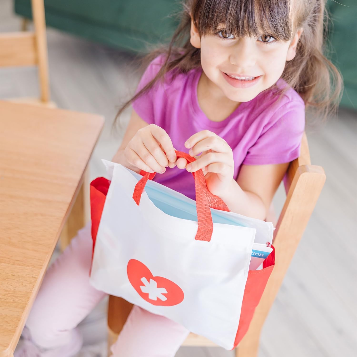 Melissa & Doug - Mallette Docteur 25 Pièces - Jeu De Rôle Apprenti Docteur - Jeu Imitation - Jouet D'Activité, De Développement Et D'Apprentissage - Cadeau Enfant 3 Ans Et +