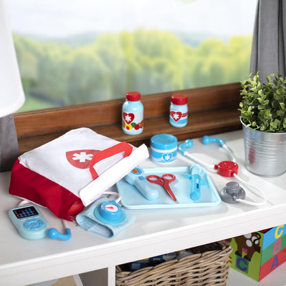 Melissa & Doug - Mallette Docteur 25 Pièces - Jeu De Rôle Apprenti Docteur - Jeu Imitation - Jouet D'Activité, De Développement Et D'Apprentissage - Cadeau Enfant 3 Ans Et +