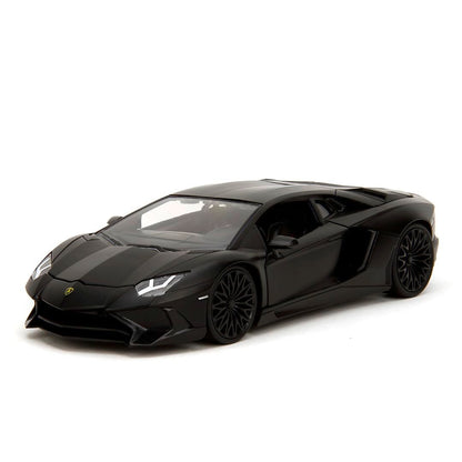 Fast & Furious JADA Toys SHAW'S LAMBORGHINI AVENTADOR 1:24 Die-Cast Modellauto, Spielzeug für Kinder und Erwachsene, Sammel- und Spielfahrzeug
