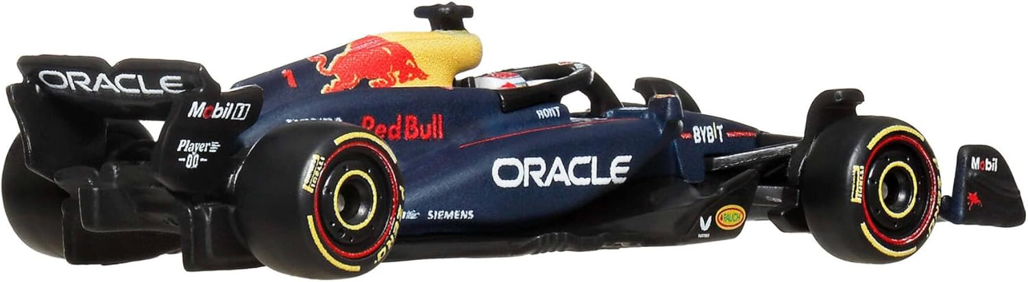 Hot Wheels Premium Formula 1 Collection 1:64 Scale Die-Cast Oracle Red Bull Racing RB20 Vehicle with Real Riders Tires & Metal Body & Chassis, JBM12