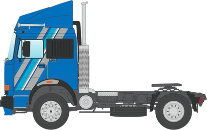 Italeri - 1/24 Iveco Cow-Boy