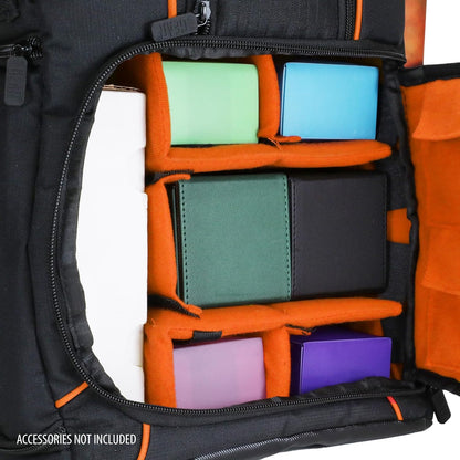 USA Gear MTG-Rucksack, Kompatibel mit Magic the Gathering, MTG-Deck und mehr - TCG-Rucksack Tasche mit Schultergurten, anpassbaren Trennwänden, TCG-Spielmattenhalter, Ordnerfach (Orange
