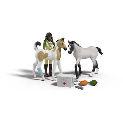 Schleich Sarahs First Aid Kit (42777)