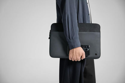 A.R.C. Sleeve For 16In Laptop Black