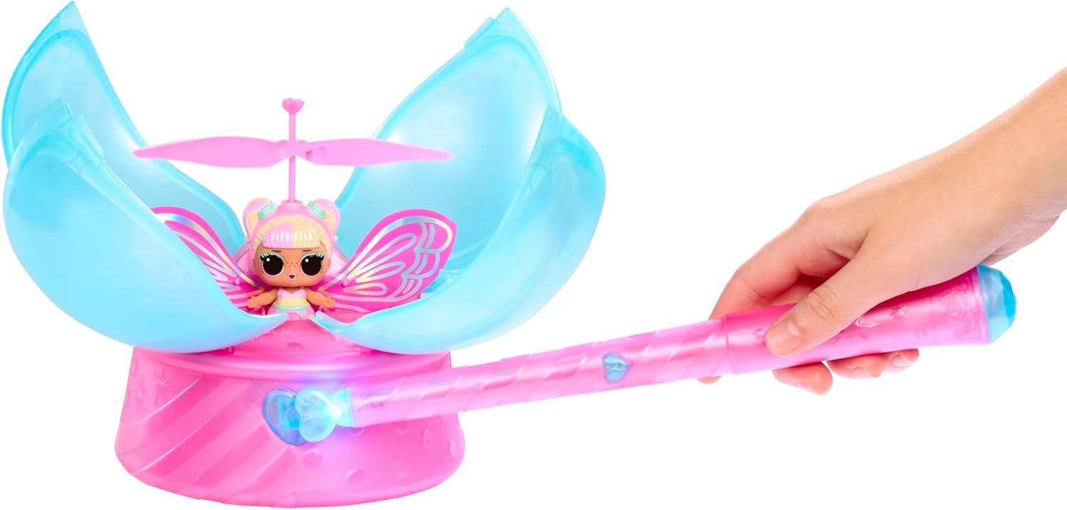 L.O.L. Surprise! Magic Flyers Fairies Tots - Flower Child - Incluye 1 Muñeca y una Varita, Incluye un Envase con Forma de Flor, Colecciona Las 2