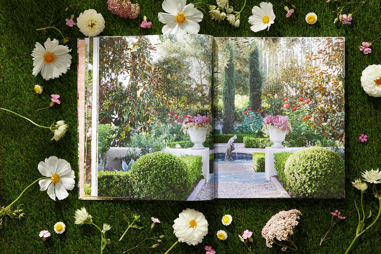 Veranda Enchanting Gardens: Inspired Landscape Design