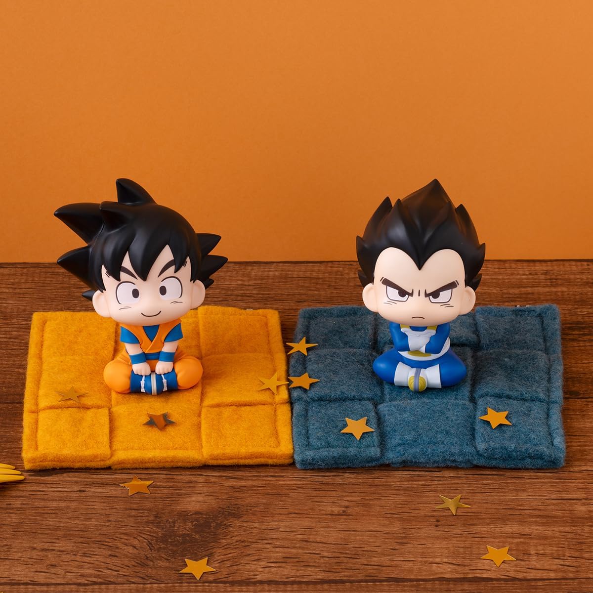 Megahouse-Lookup Dragon Ball DAIMA Son Goku (Mini) & Vegeta (Mini) Set Figures