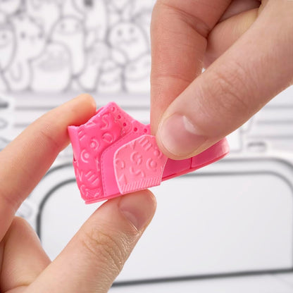 MGA's Miniverse Make It Mini Sneakers Collectibles - Blind Packaging, DIY, Crafts, Replica Items, Fashion, Not Edible - for Collectors, Ages 8+ Years