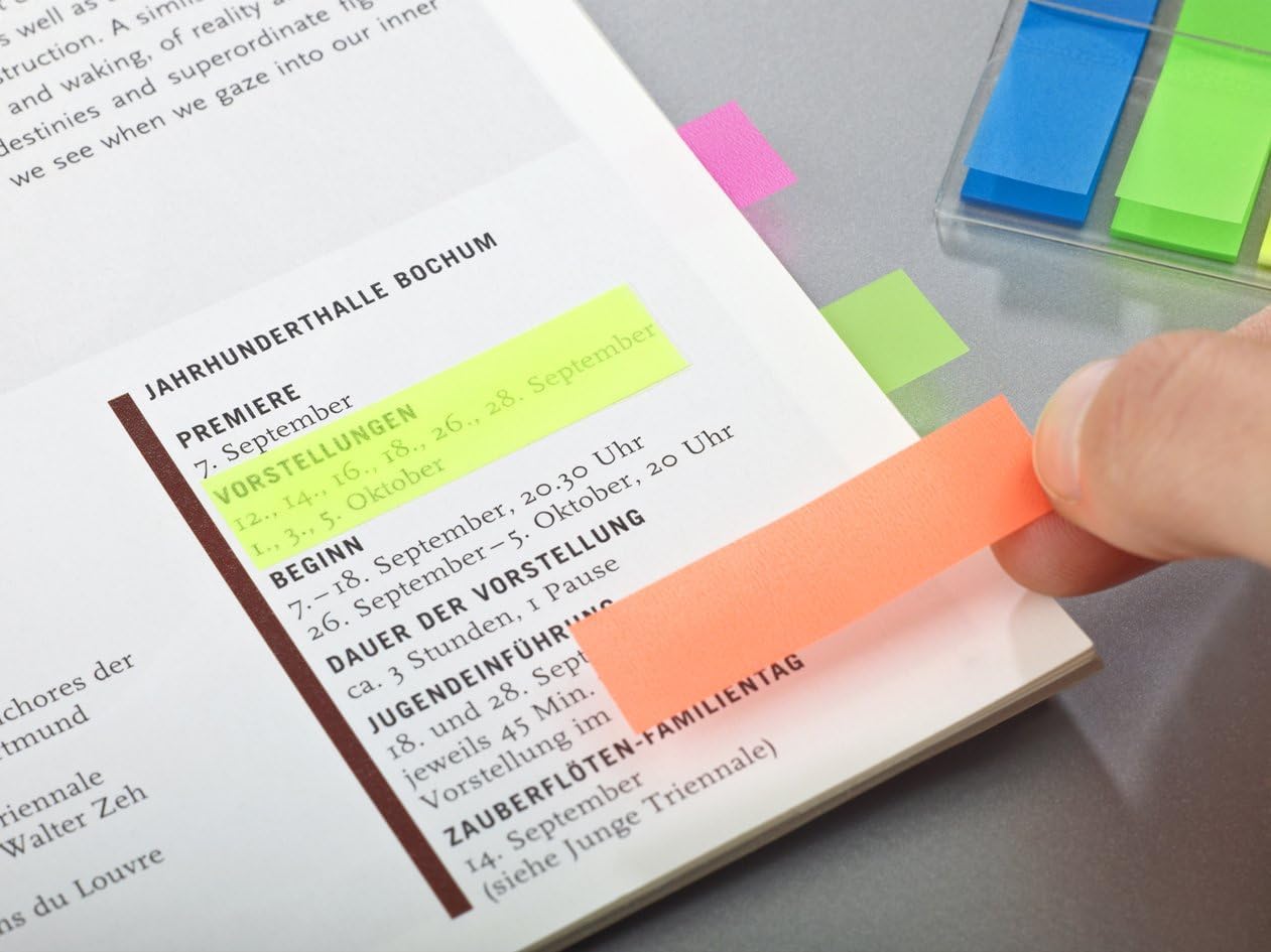 Post-it Index Segnapagina Piccoli, 4 dispenser, 140 segnapagina (11.9 x 43.2 mm) arancione, blu, giallo e rosa, per contrassegnare, evidenziare o codificare a colori le informazioni importanti
