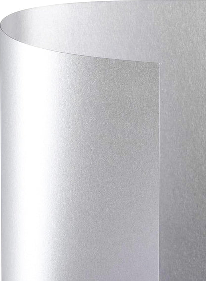 FAVINI A690154 carta Metallizzata Special Events Bianco 120 gr/m2 A4 (21x29,7cm) Risma da 20 Fogli Finitura Perlescente Ideale per Eventi Speciali Stampabile Made in Italy