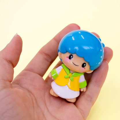 Comansi Collectible Kiki Figure with 5 Exclusive Hello Kitty and Friends Accessories