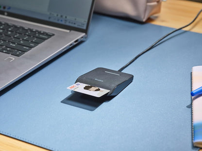 Trust Primo USB-C Smart ID Card Reader DNI, FIPS 201 / TAA and ISO 7816 Class A/B/C Compliant, 100cm Cable, Secure Login, USB Card Reader Compatible with Windows/Mac, Personal Identification