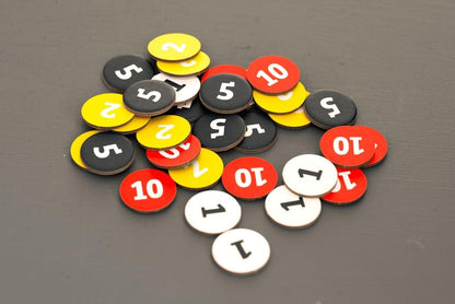 Oink Games Wriggle Roulette Board Game, 8 Players, Ages 7+