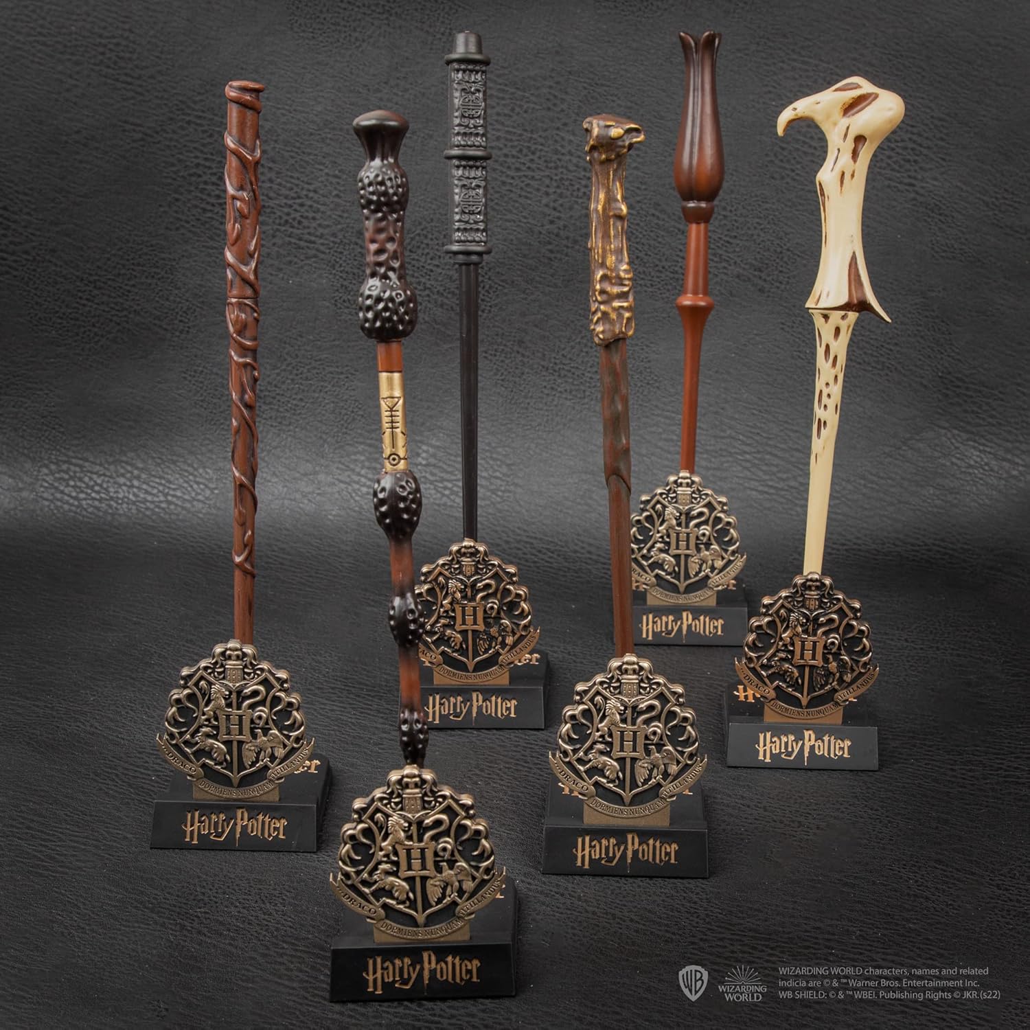 Cinereplicas Harry Potter - Hermine Granger Zauberstab Stift mit Ständer & Lenticular Lesezeichen - Offizielle Lizenz