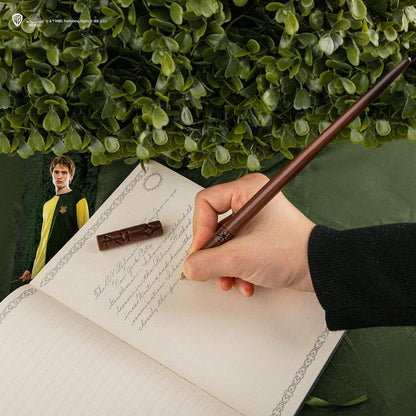 Harry Potter - Cedric Diggory Wand Pen & Holder & Lenticular Bookmark