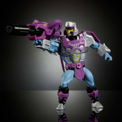 Masters of Universe Origins & Transformers Action Figure, Megatron Armor Skeletor 5.5 Inch Posable Collaboration Toy, Accessories & Mini Comic, JGT16