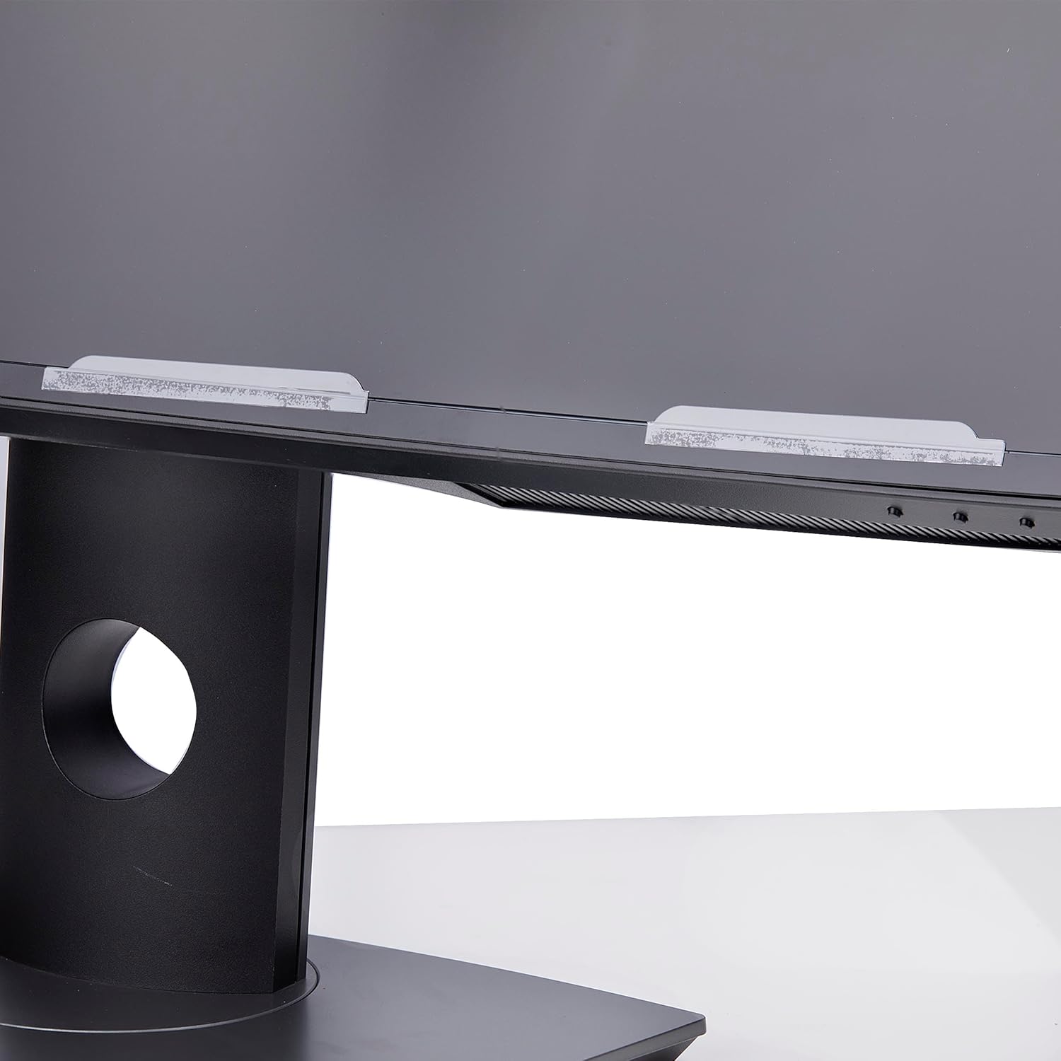 Startech.Com - Display Privacy Filter - 2-Way - Removable - Plug-In/Adhesive - 38`` (Ultra-Wide) - Black - Taa Compliant