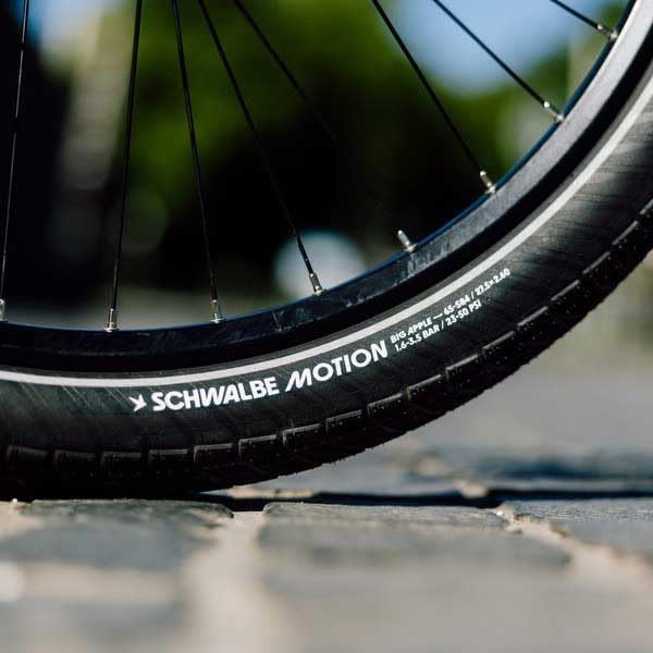 Schwalbe Motion Big Apple Urban Tyre in Black/Reflex (Wired) - 14 x 2.00`` [Black/Ref]