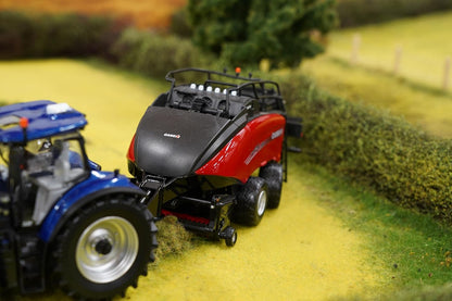 Britains Case Large Baler LB434 XL Model | 1:32 Scale Diecast Metal and Plastic Tractor Toy | Child's Farm Toys for Indoors and Outdoors | Tractor Toys for 3+ Year Old Boys and Girls