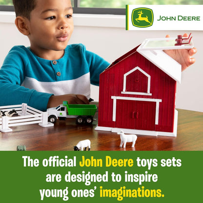 John Deere - Juguete británico de 24 Piezas con Animales de Granja, vehículos y Granero Rojo (Escala 1:64), Granero con asa integrada para Almacenamiento, Juguete Infantil de 3 años y +.