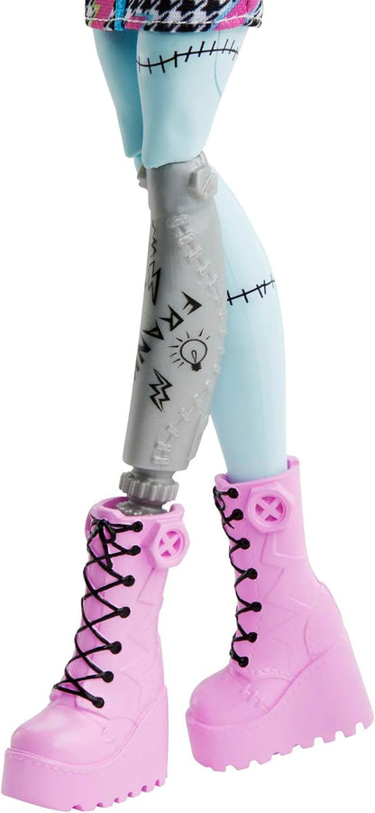 Monster High Frankie Doll has more than 10 flexible joints for girls aged 4 and up