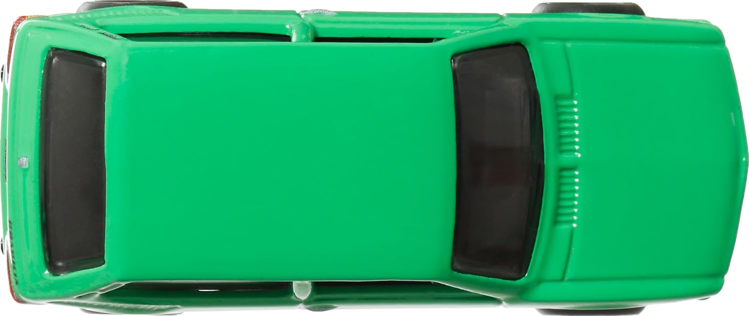 Hot Wheels Premium Car Culture Collectible Toy Car, 1:64 Scale Die-Cast VW Brasilia T9678, World Tour Vehicle with Real Riders Tires