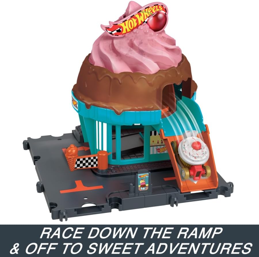 Hot Wheels Let's Race Netflix - City Track Set with 1 Hot Wheels Car, Track Play that Connects to Other Sets, Ice Cream Shop Playset, HTN77