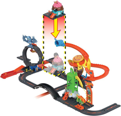 Hot Wheels Let's Race Netflix - City Track Set with 1 Hot Wheels Car, Track Play that Connects to Other Sets, Ice Cream Shop Playset, HTN77