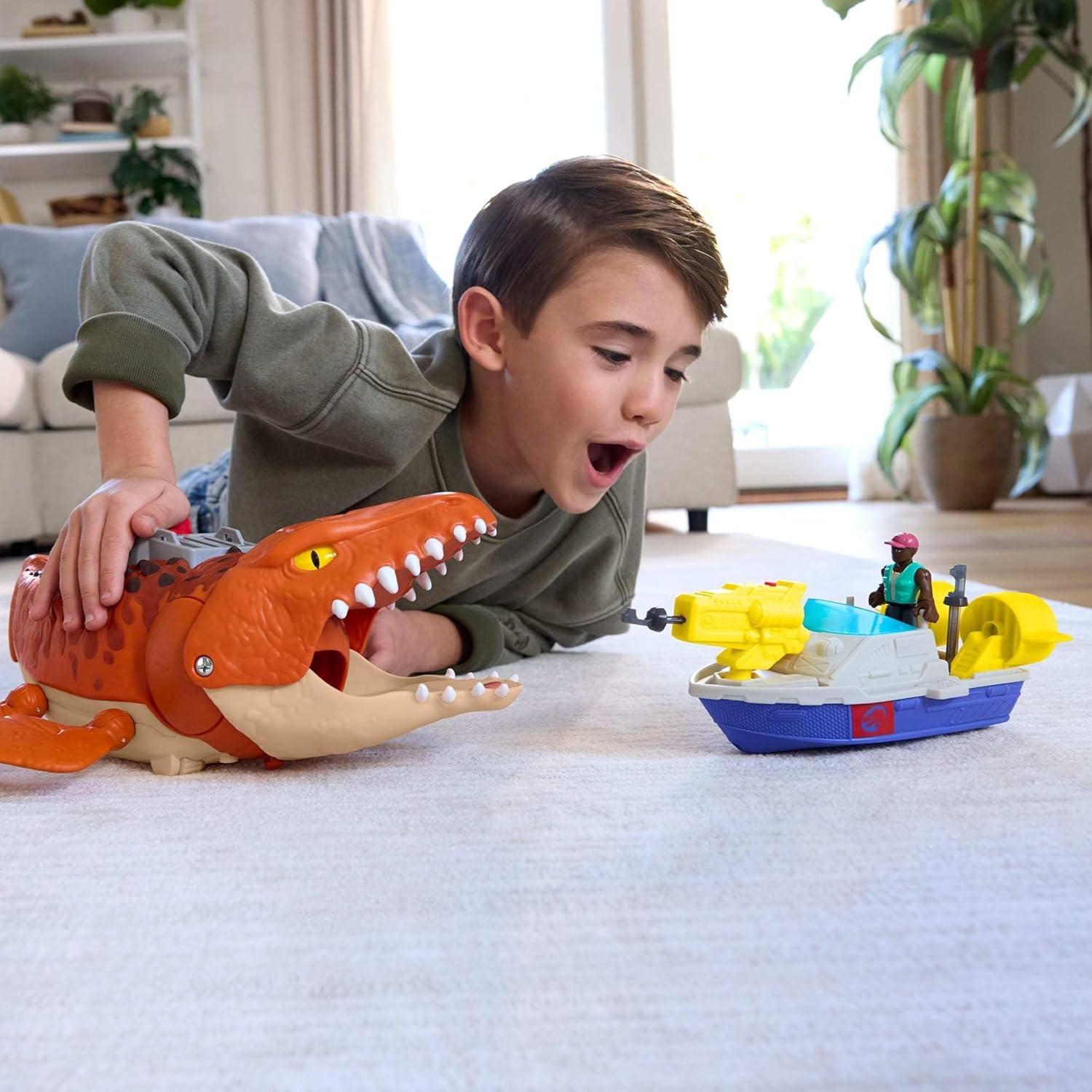 Fisher-Price Imaginext Jurassic World Rebirth Aquachomp Chase Mosasaurus 18-inch Dinosaur Toy with 3-inch Action Figure, Launcher Boat & 2 Projectiles, JFR23