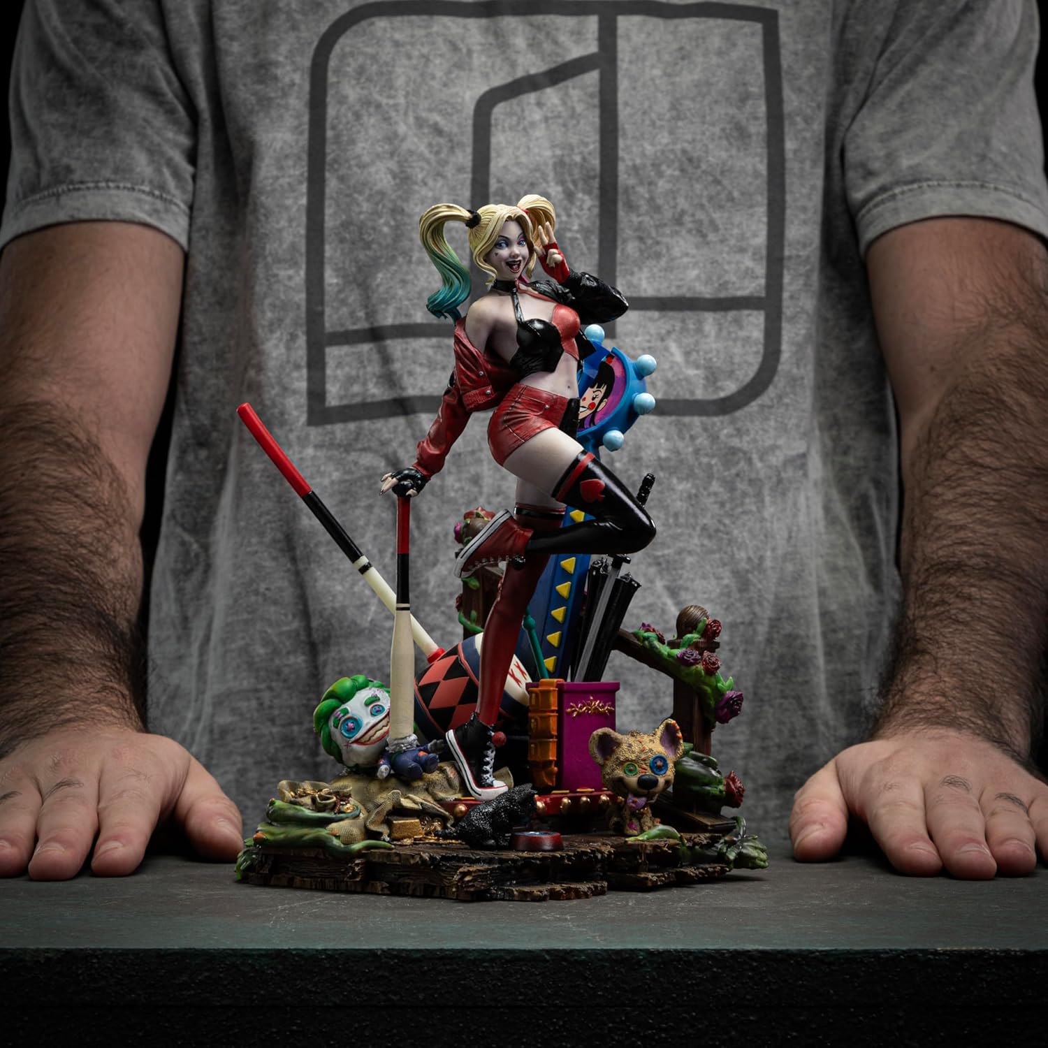 Iron Studios Art Scale Statue 1/10 Harley Quinn Deluxe Gotham City Sirens 22cm