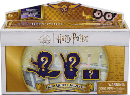 Harry Potter Micro Magical Moments, Quidditch Surprise Set with 2 Figures (approx. 3.8 cm Tall) and Accessories, Toy for Children from 6 Years, Fan Item (Assorted