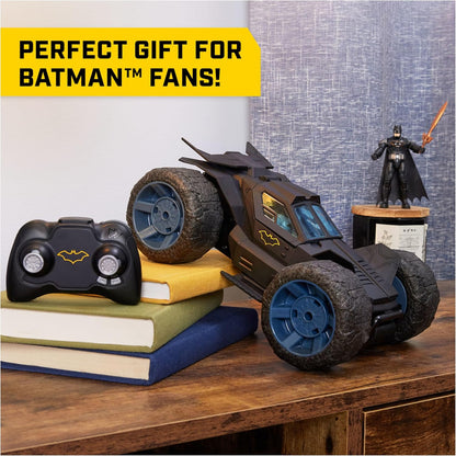 DC Comics, Batman, Stunt Force Batmobile, Indoor Remote-Control Car, Action Figure Compatible, Turbo Boost and Crazy Stunt Capabilities, Collectible Super Hero Kids’ Toys for Boys and Girls Aged 4+