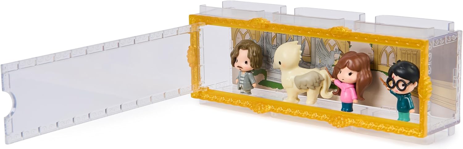 Wizarding World Harry Potter, Micro Magical Moments Prisoner of Azkaban Rescue Gift Set with 4 Mini Figures & Display Case, Kids’ Toys for Ages 6+