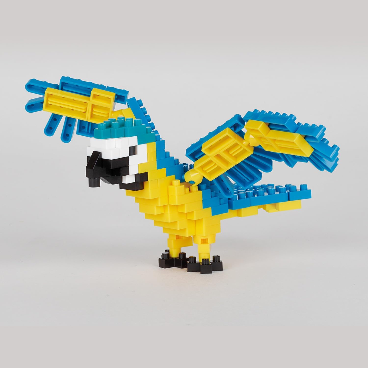 nanoblock - NBC-343 - Blue and Yellow Macaw, Multicolored