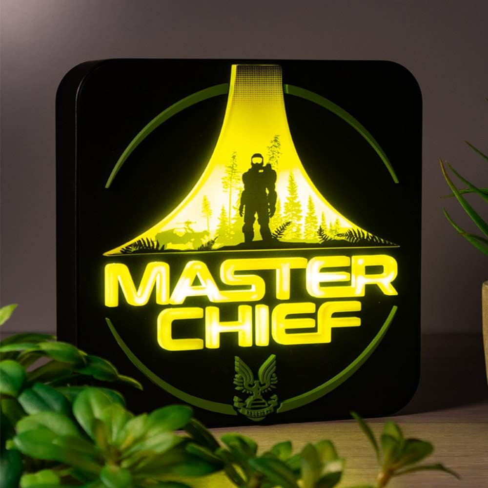 Numskull Official Halo - Master Chief Desk/Wall Mounted 3D Lamp