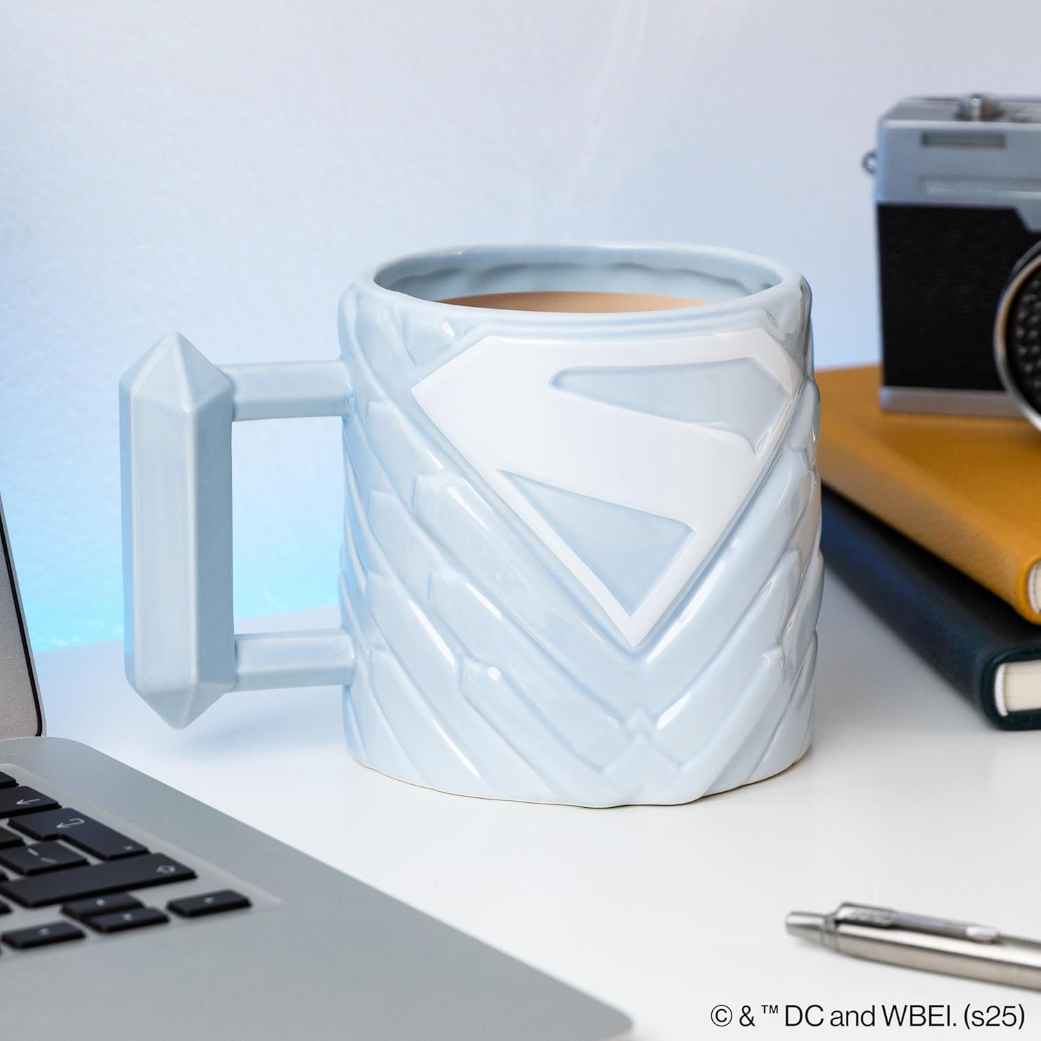 Paladone Superman Fortress of Solitude Shaped Mug, Officially Licensed DC Comics 650ml Ceramic Coffee Cup, Oversized for Tea, Hot Chocolate and More, Superhero Gifts, Blue