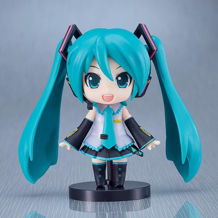 HATSUNE MIKU NENDOROID PLAMO FIG