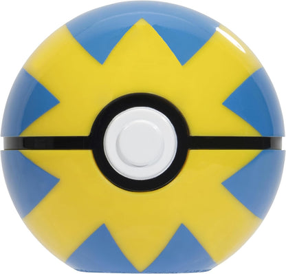 Pokémon Pikachu Clip 'N' Go Belt Set - Includes Themed Belt and 2-Inch Pikachu Battle Figure with Heal Ball and Quick Ball Accessories