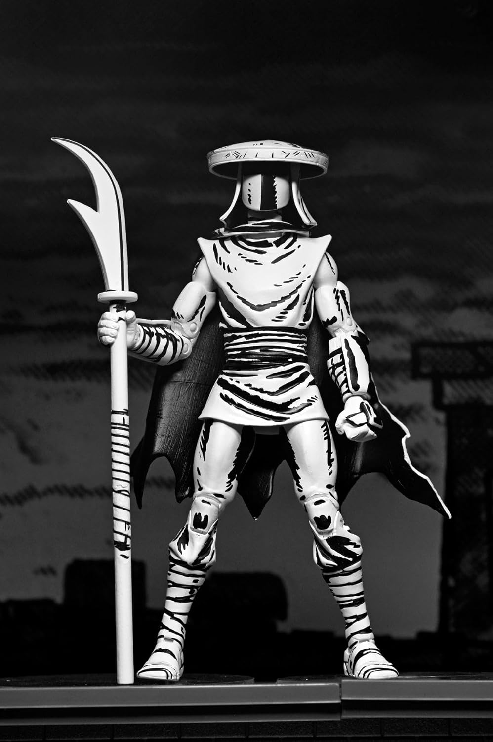 Elite Guard Black & White Version Scale Action Figur 18 cm Teenage Mutant Ninja Turtles Mirage Comics